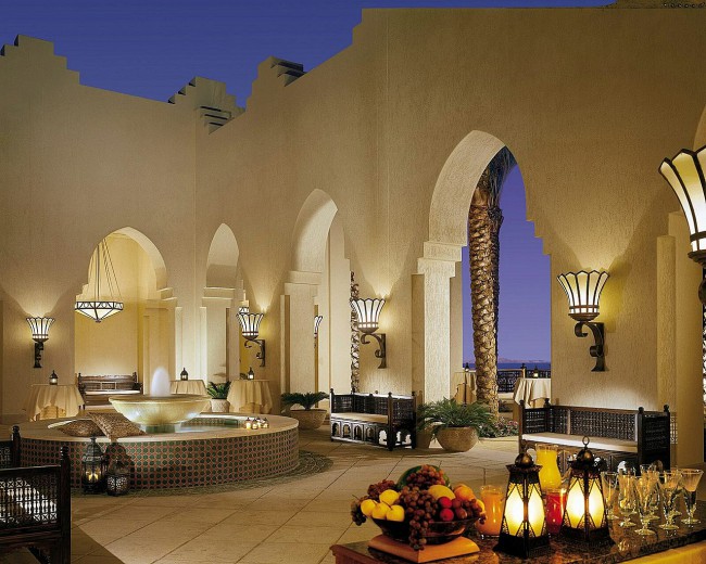 Отель Four Seasons Resort - один из самых роскошных отелей Египта