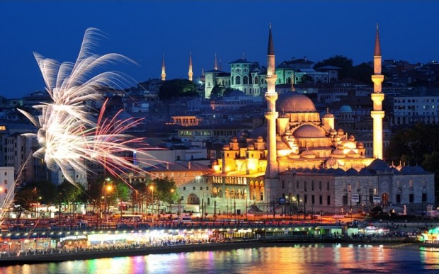 Как провести новогодние праздники в Турции