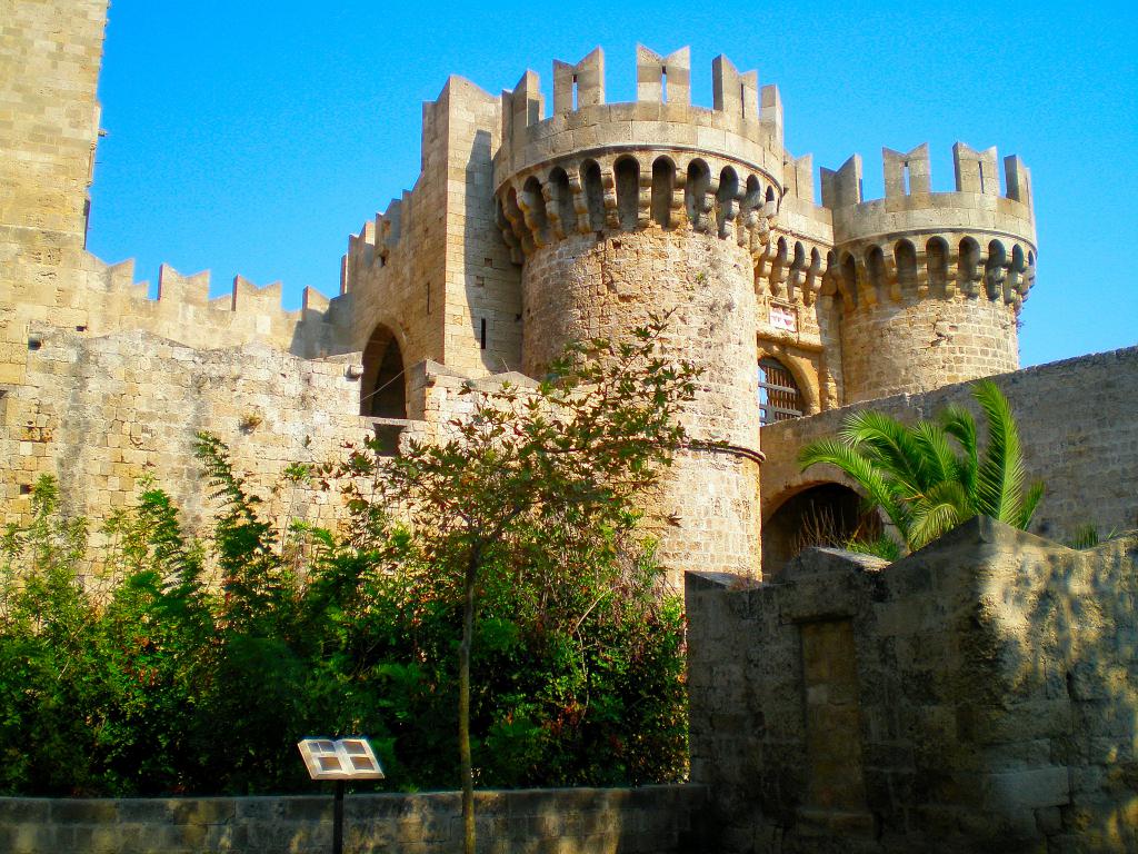 Замок рыцарей в Родосе