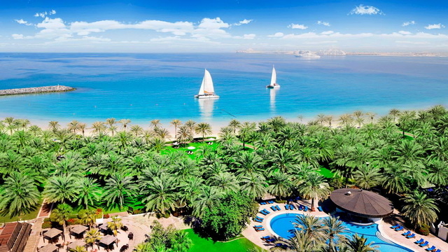 пляжи на Абу-Даби
