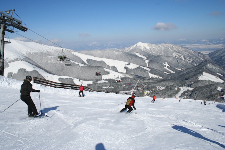 горные лыжи в Ясны, Словакия