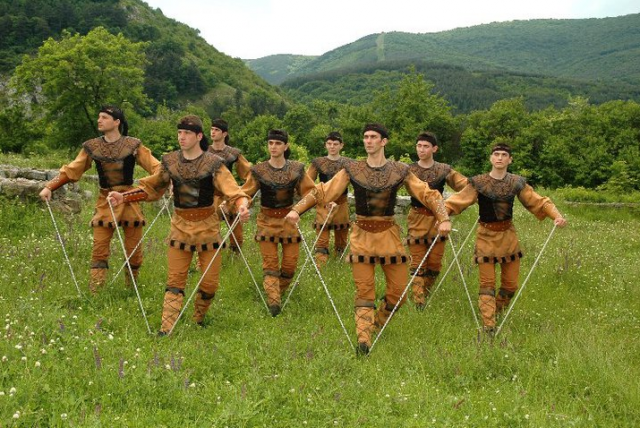 Фольклорный фестиваль на Балканах