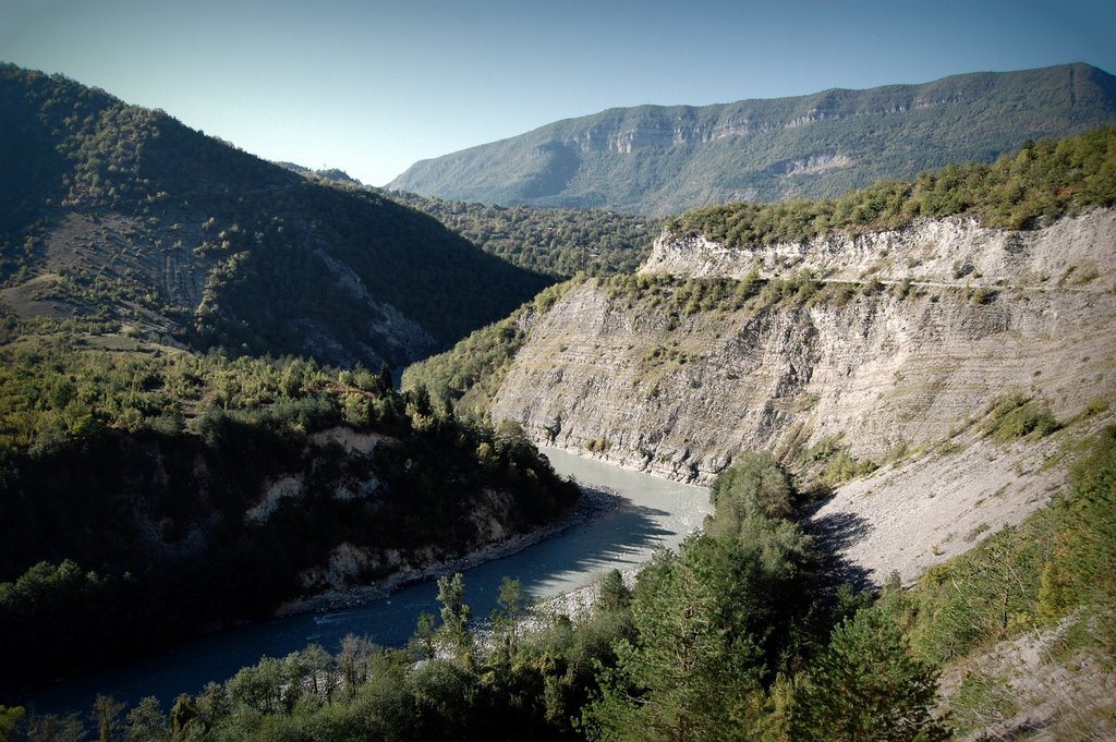 Величие и спокойствие грузинских рек