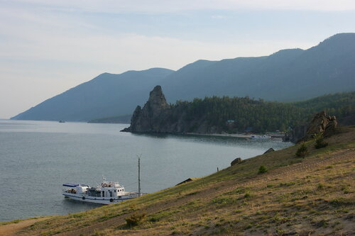 Озеро Байкал. Вид на мыс Малая Колокольня