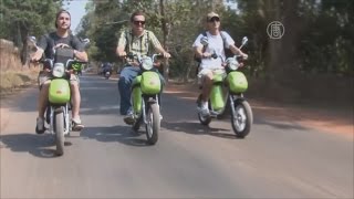 В Камбодже туристов спасают электровелосипеды (новости)