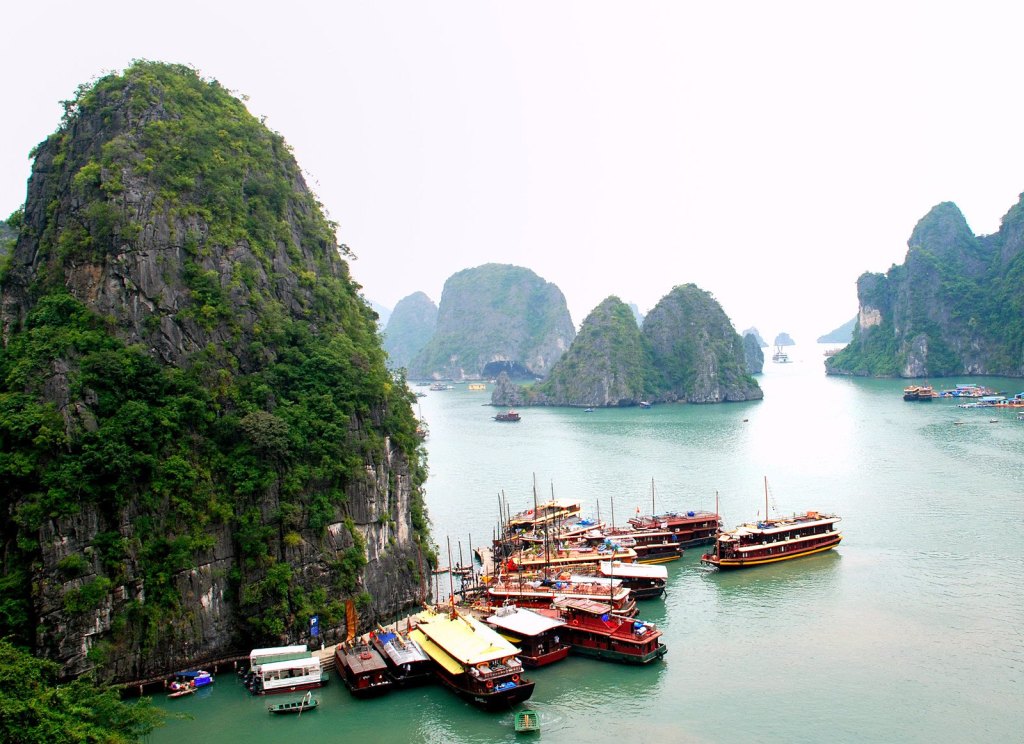 Все об отдыхе во Вьетнаме в 2018 году: памятка туристу, цены на отели и авиаперелет