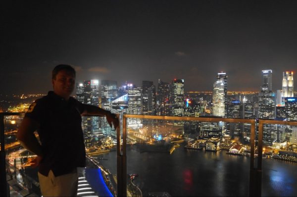 Что посмотреть в Сингапуре - Marina Bay Sands Hotel